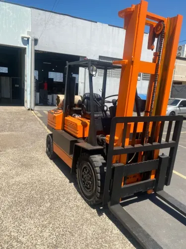 EMPILHADEIRA TOYOTA FGH40 4 TON MOTOR OPALA 6CC