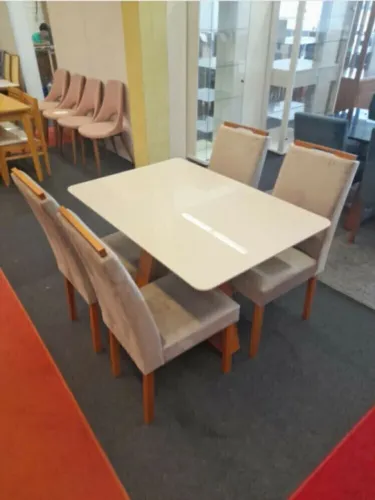 Mesa Rubi 1.20x0.80 Com 04 cadeiras Madeira