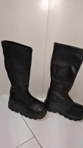 Bota nr 37