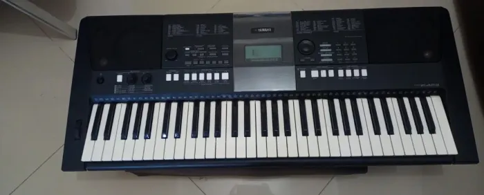 Teclado Yamaha Psr423