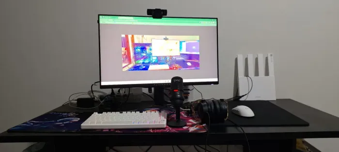 Pc Gamer 5800x3D rtx 3070 monitor aoc 240hz 0.5ms