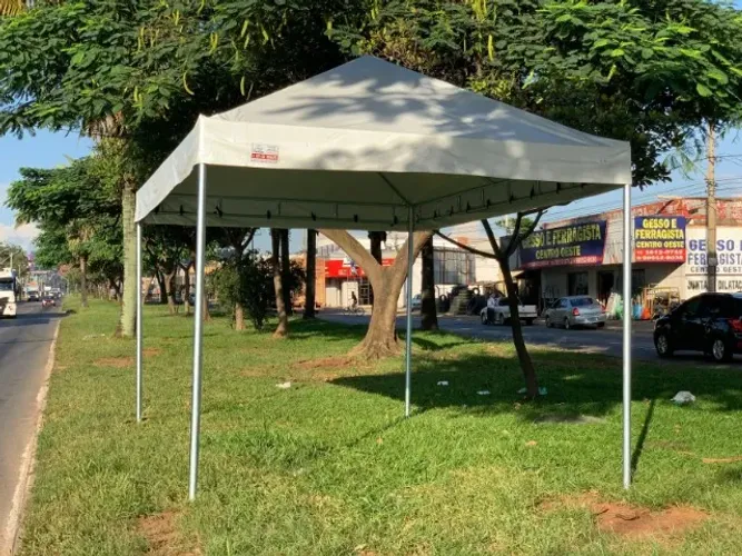 TENDA PIRAMIDAL 3X3 MT