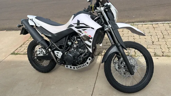 Xt 660r ano 2013 bem conservada
