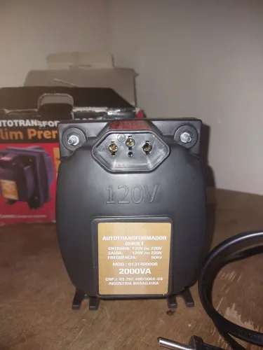Transformador 2000 VA pra vender logo
