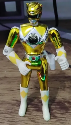 Action Figure Power Rangers - Ranger Dourado