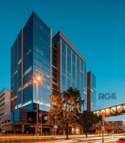 MÁFFER IMÓVEIS ALUGA  PRÉDIO COMERCIAL  Bairro Moinhos de Vento | Porto Alegre/RS
