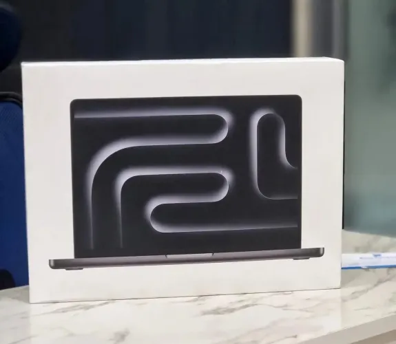 MacBook Pro M4 Pro 14? \ 512 SSD e 24gb de ram \ lacrado