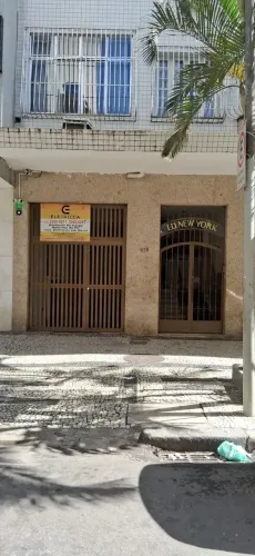 Imóvel para aluguel com 55 metros quadrados com 1 quarto em Leme - Rio de Janeiro - RJ