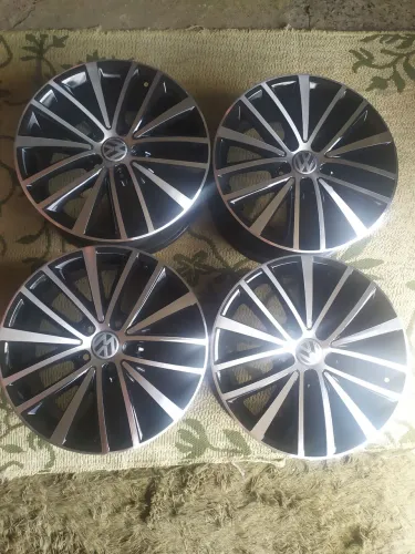 Rodas  17 Jetta TSI Volkswagen Originais