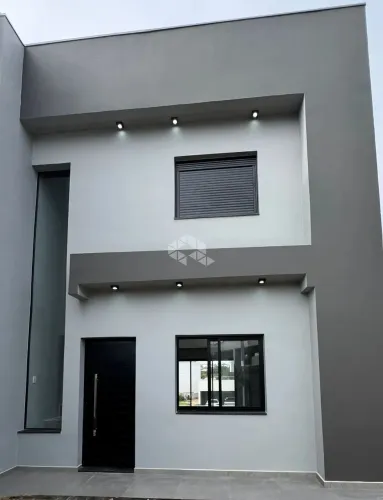 Casa em condominio fechado com 02 suítes nos Verdes Campos