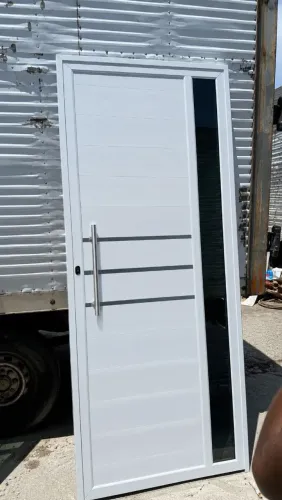 PORTA 210X80 LAMBRIL LUXO 