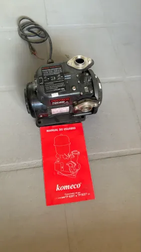 Pressurizador Komeko pouco uso
