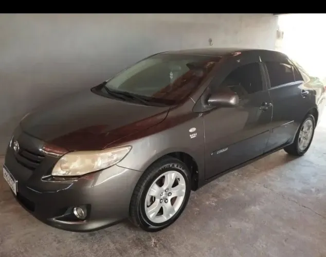 Toyota Corolla GLI 1.8 Flex 16V Aut. 2011