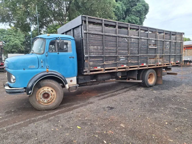Mbenz L 1113 toco gaiola boiadeira 