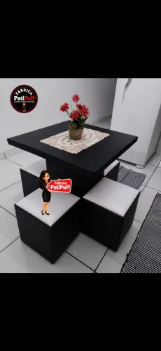 Mesa Quadrada Com 4 Puff