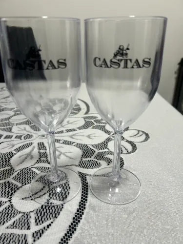 Taças de vinho ou água de acrílico 