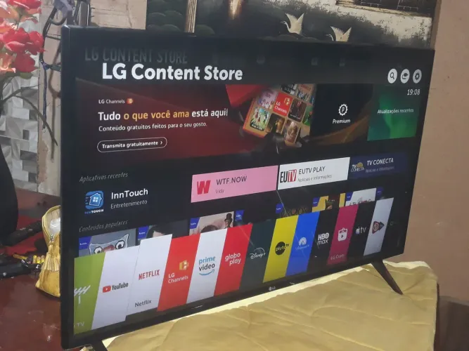 vendo tv smart 43 todos apps bluetooth canais lg channel tv entrego controle pé *