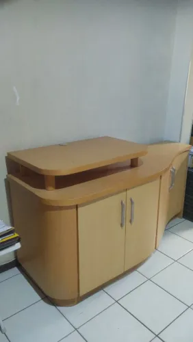 Balcão 4 portas
