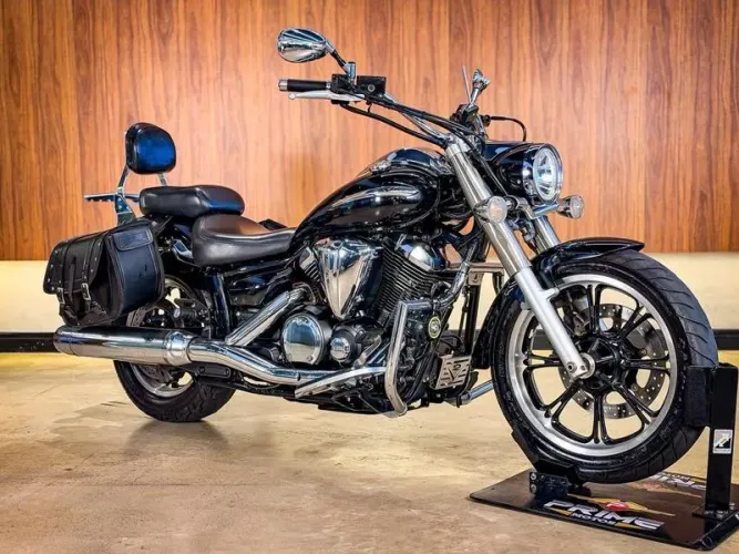 YAMAHA XV5950A MIDN.STAR 2011