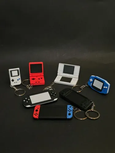 Chaveiros Mini Consoles Portáteis Retrô 3D