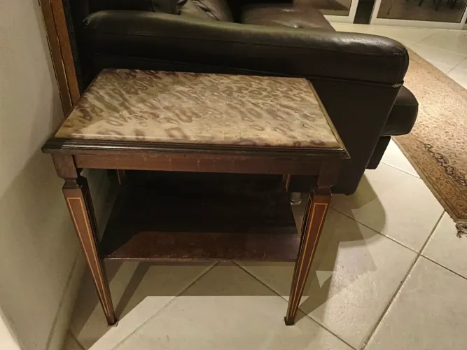 Mesa pedra nobre