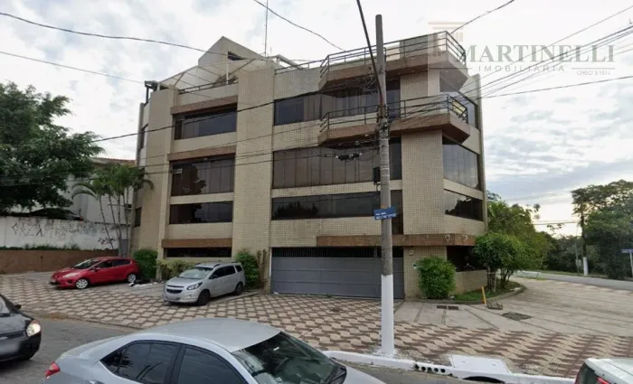 Prédio Inteiro para Locação em Alto da Lapa - SP