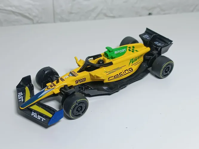 Miniatura formula 1 escala 1/32 metal fricção