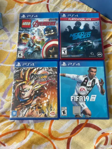Vende-se jogos de ps4 (ler descrição)