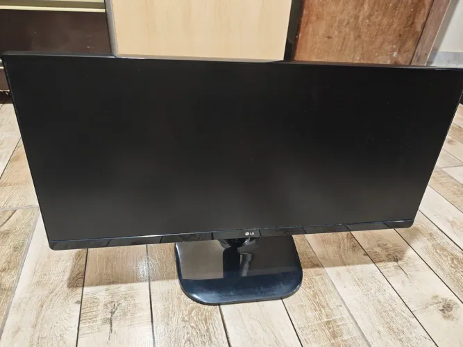 Monitor ultrawide 25 polegadas