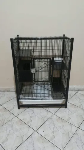 Vendo/troco Gaiola para chincila, nova e nunca utilizada.