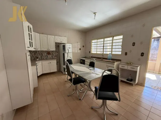 Casa para alugar em Jaguariúna, Nova Jaguariúna, com 2 quartos, com 187 m²