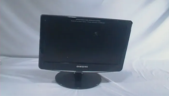 ? MONITOR SAMSUNG USADO À VENDA ?