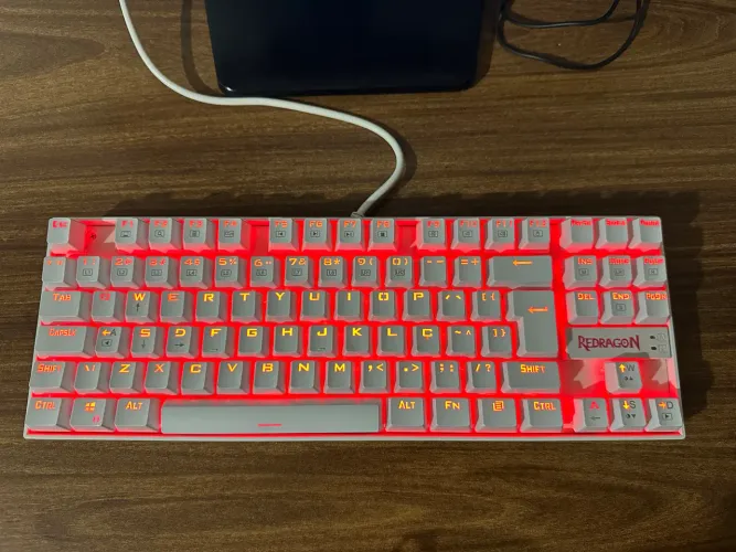 Teclado Mecânico REDRAGON Kumara