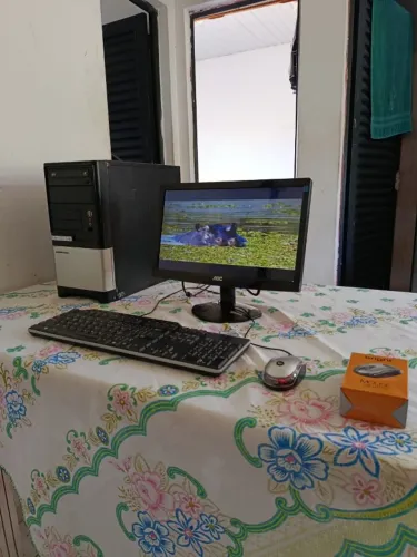 COMPUTADOR / DDR3/CORE I3°3/HD 1 TERA/4 GB/16.5/(COMPLETO E BARATO)