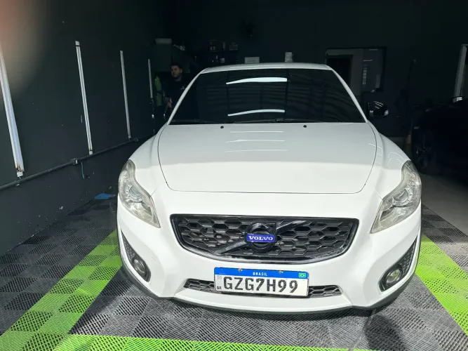 Volvo C30 2.0 145cv 2011
