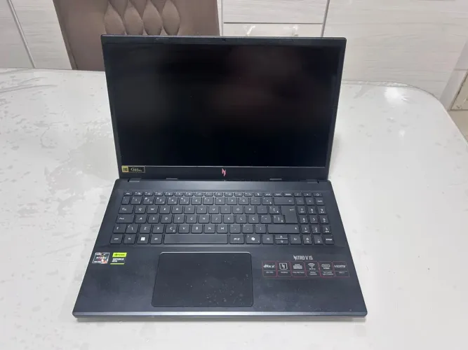 Notebook gamer Nitro V15