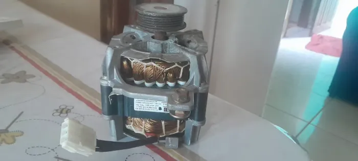 Pecas e motor máquina de lavar 8 kg