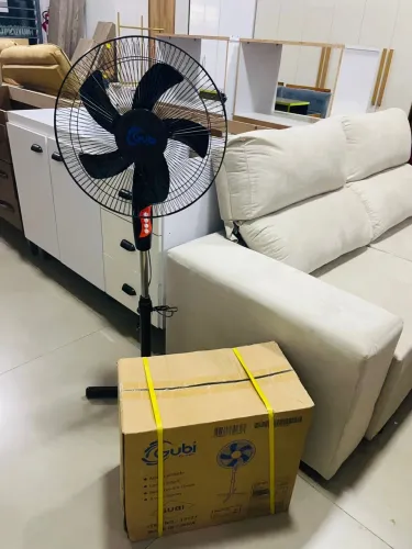 Ventilador pé alto com 3 velocidade novo