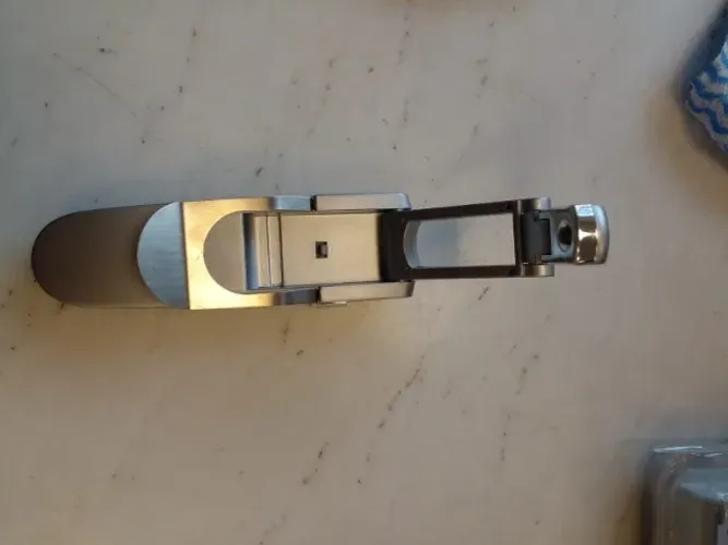 Mini lanterna LED de leitura dobrável