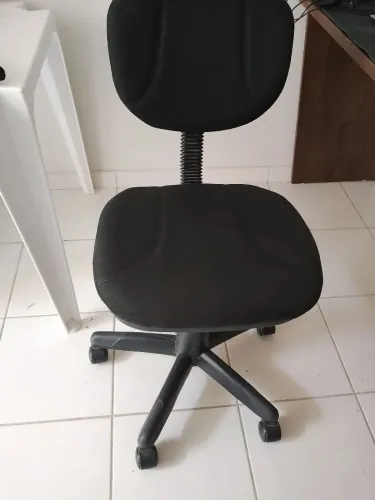 CADEIRA DE ESCRITÓRIO