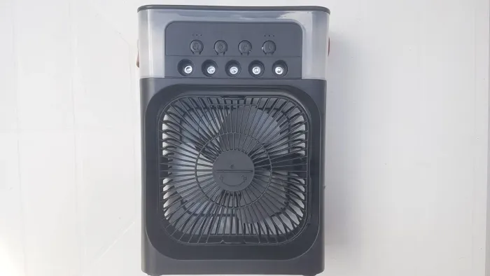 Climatizador e Umidicador de Ar Frio Portátil Usb 5v Mini Ventilador 20cm