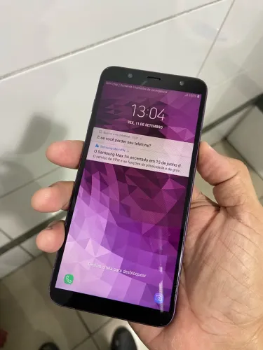 Samsung Galaxy J8