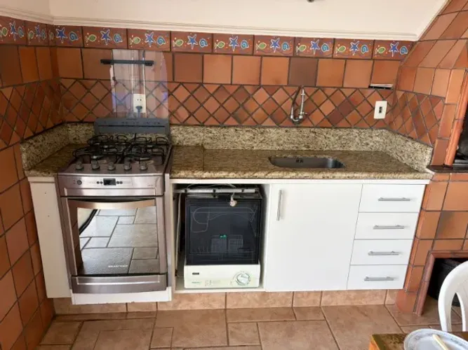 balcão com tampo de granito e pia de inox tramontina
