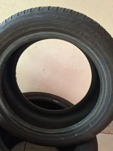 Pneus novos...