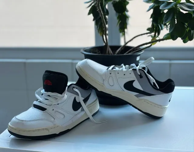 NIKE FULL FORCE LOW BRANCO/ PRETO - FB1362-101