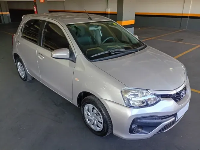 Toyota Etios XS 1.5 Flex 16V 5P Mec. 2018