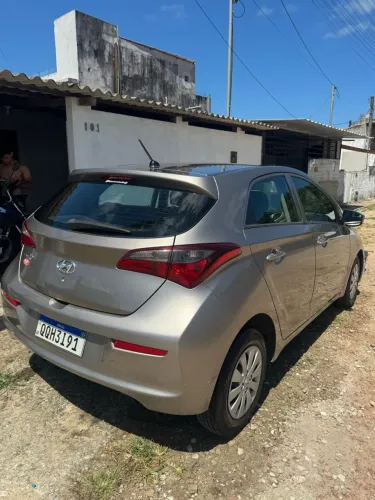 Hyundai HB20 Unique 1.0 Flex 12V Mec. 2019
