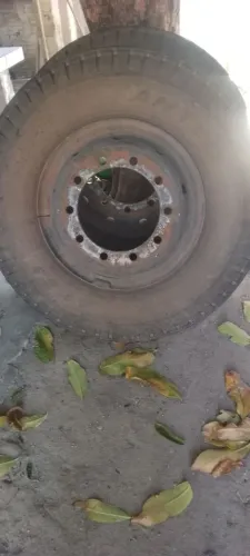 2 Rodas 10 furos original Mercedes