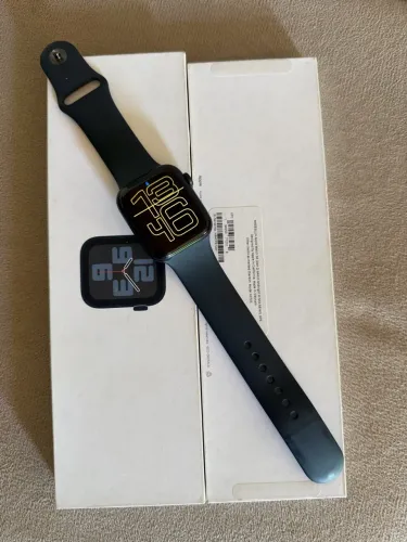 APPLE WHATC SE (2ª Geração) 44 mm