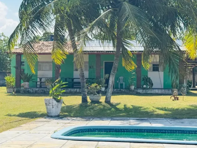 Granja com 2 hectares em Brejinho com uma excelente estrutura e boa localização